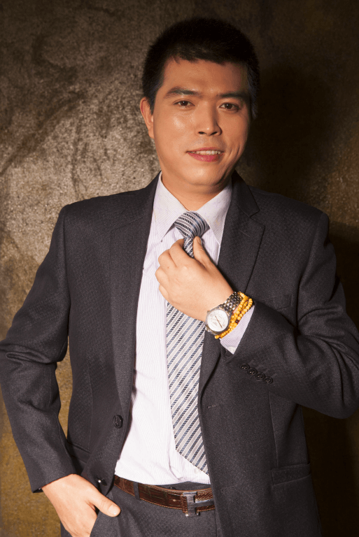 傲馬網(wǎng)絡(luò)營銷培訓(xùn)機構(gòu)學(xué)員-丞夫膠粘制品薛總