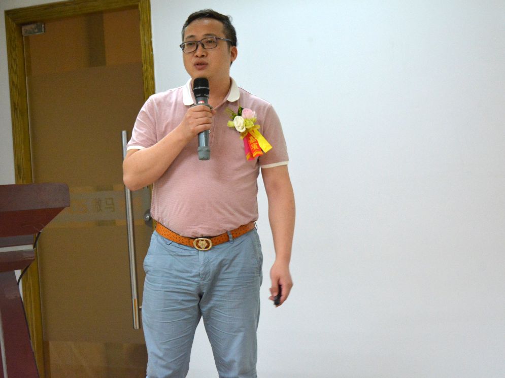 大愛(ài)飾家總經(jīng)理劉春園